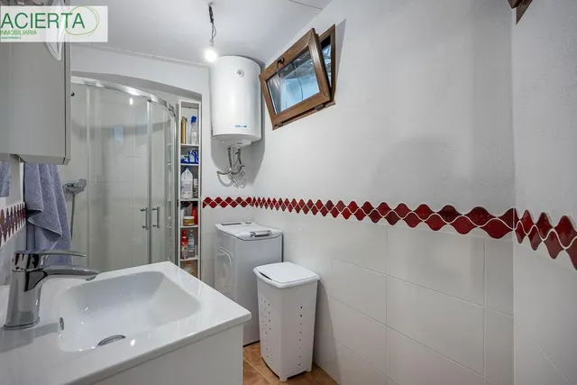 CASA SINGULAR EN ALBAICÍN JUNTO A PUERTA DE ELVIRA — 45
