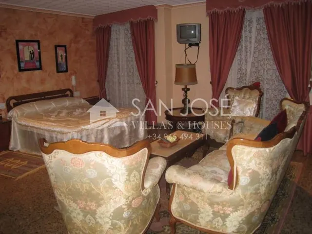 VENTA DE MOTEL EN ASPE DE 32 HABITACIONES, PRECIO NEGOCIABLE — 11