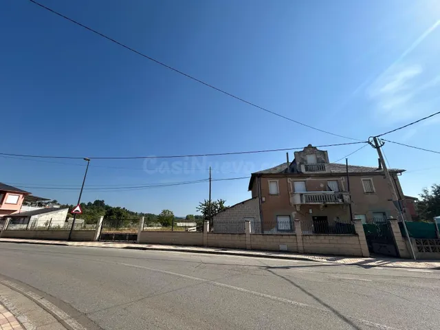 Casa con terreno en Arganza - Oportunidad para reformar a tu - foto 2