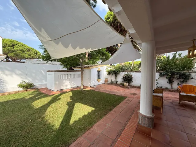 Chalet independiente Costa Sancti Petri — 7