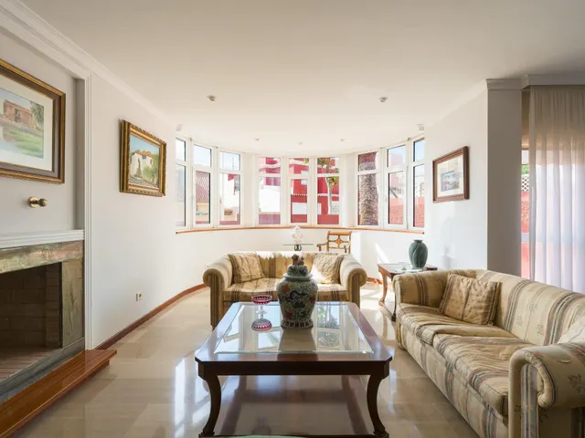Chalet independiente con jardín y piscina privada en La Garita precio negociable — 34