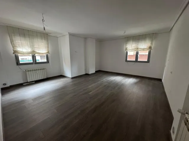 SE VENDE EXCLUSIVO PISO EN ZONA ALTA DE PONFERRADA — 10
