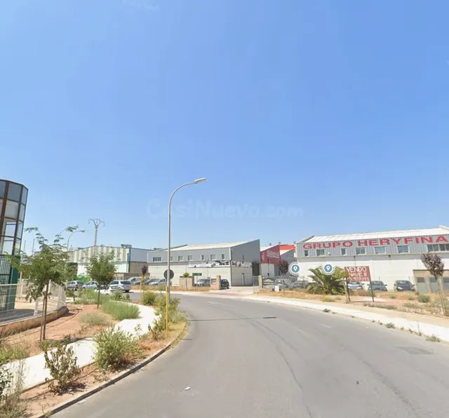 Nave industrial 898m² en venta - Avda de Abril - 9 de Octubr - foto 4