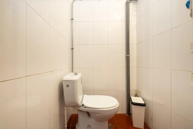 Local Comercial Avenida Enrique Martín Cuevas No.6 L8 — 25