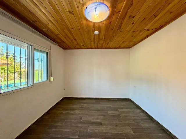 Finca en Mollina con casa, piscina, pista de tenis y 7.000 m2 de olivar. — 19