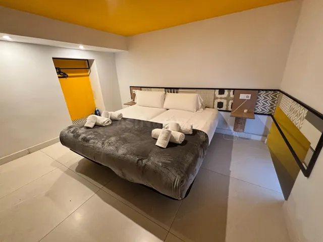 ¡ALQUILER! APARTAMENTO DÚPLEX DE OBRA NUEVA EN CASA SEÑORIAL
