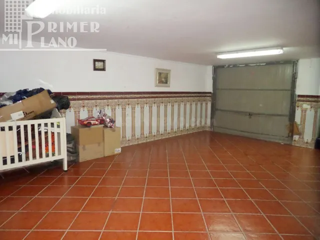 CASA ADOSADA CON COCINA AMUEBLADA, COCINA CAMPERA, GARAJE PR - foto 2