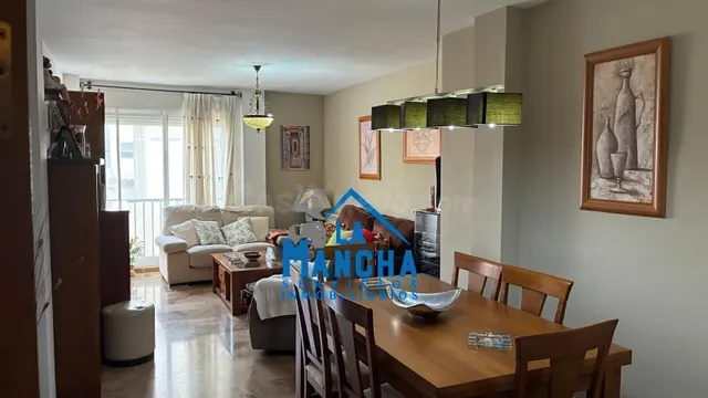 *320.000€* inmobiliaria la mancha vende piso en el centro de Albacete-carretas — 2