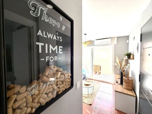 Fabuloso apartamento con licencia turistica y piscina comunitaria — 4