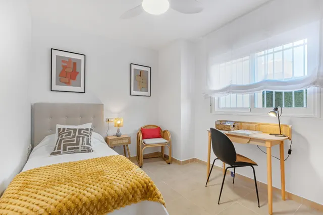 Moderno apartamento de 2 dormitorio y 2 baños en Cabo Roig — confort, estilo y excelente ubicación — 8