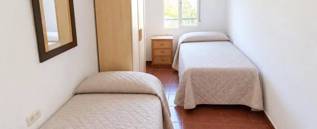 Venta parcela con casa y piscina.sierra de cadiz. — 6