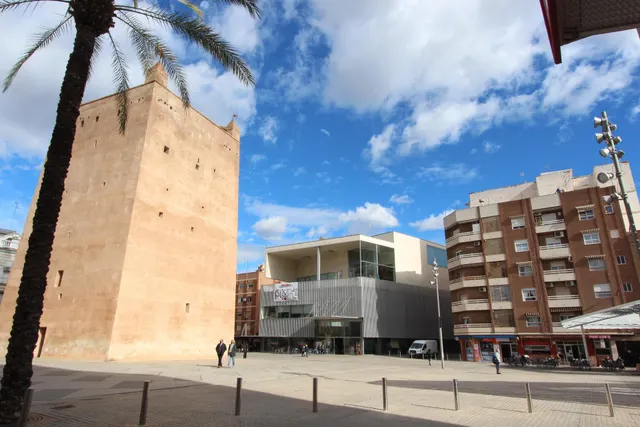 Solar para edificar en la mejor zona de Torrent — 7