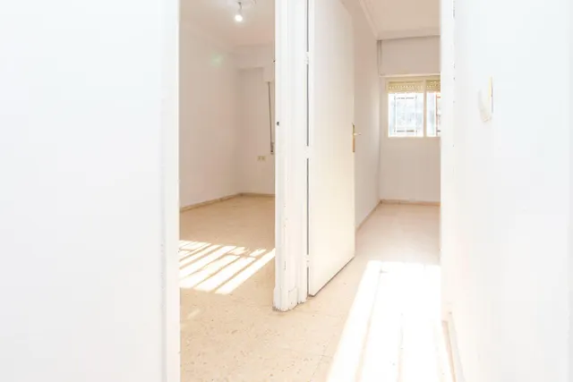 Se vende piso zona los marianistas — 30