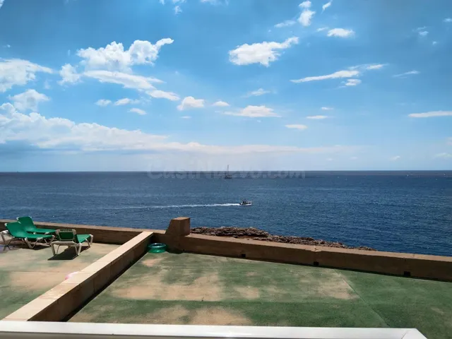 Apartamento con vistas al mar en Portocolom. ALQUILER DE TEM - foto 3