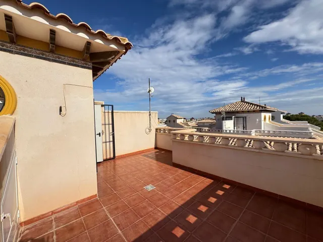 Adosado en Lomas de Cabo Roig — 40