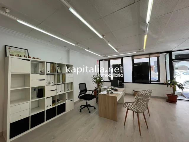 Local comercial a la venta en Ontinyent - foto 2