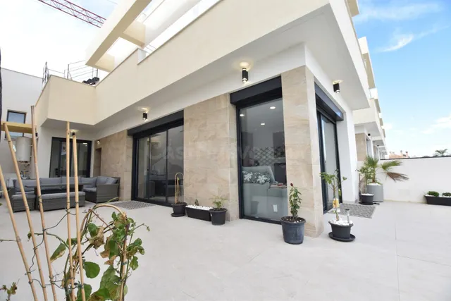 Villa 3 habitaciones 108m² en venta - Costa blanca sur - foto 2