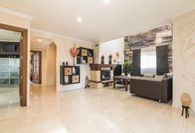 Casa chalet en valeverde — 42