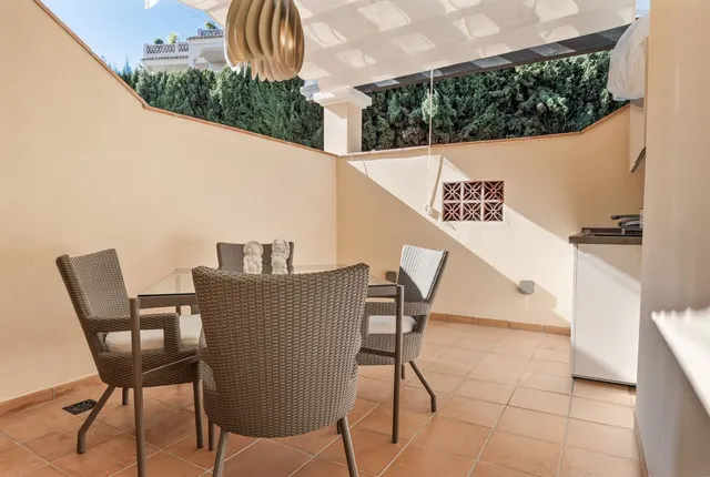 Ático 4 habitaciones 350m² en venta - Urb. Marbesa — 40