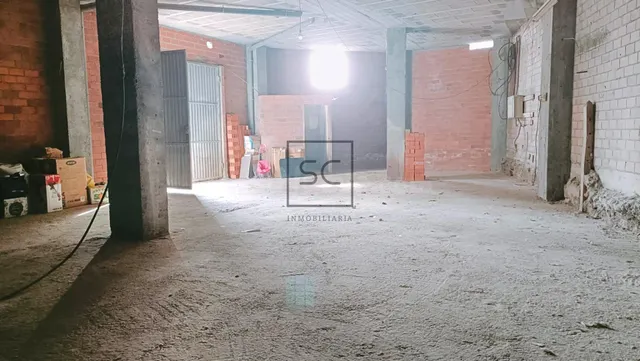 Bajo comercial transformable en viviendas en Ferrol - foto 4