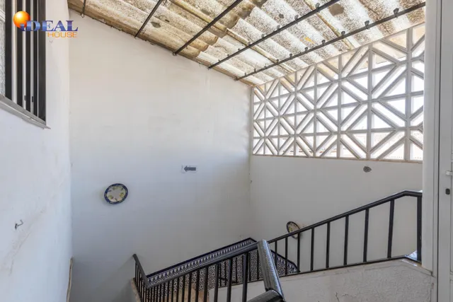 Edificio en venta completo junto a Gran Vía- Bajo Albaicín — 11