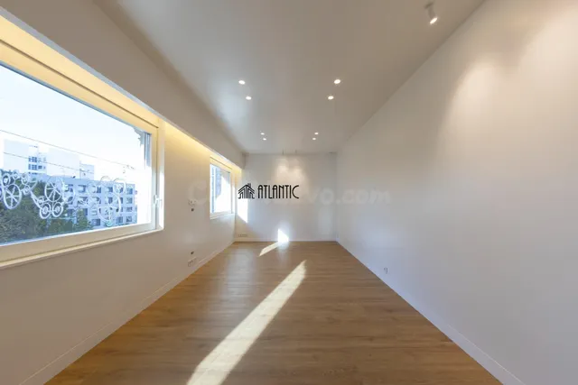 Piso 3 habitaciones 153m² en venta - Corte Inglés - foto 2