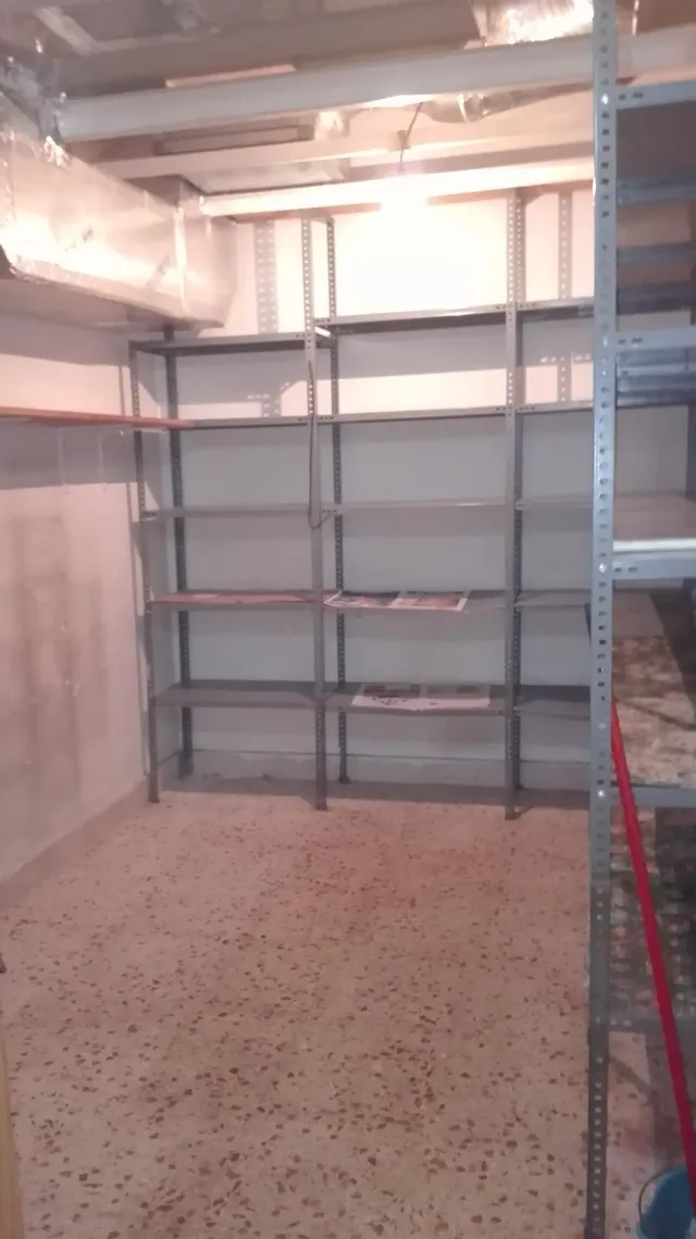 Bar en funcionamiento. Ave maría — 11