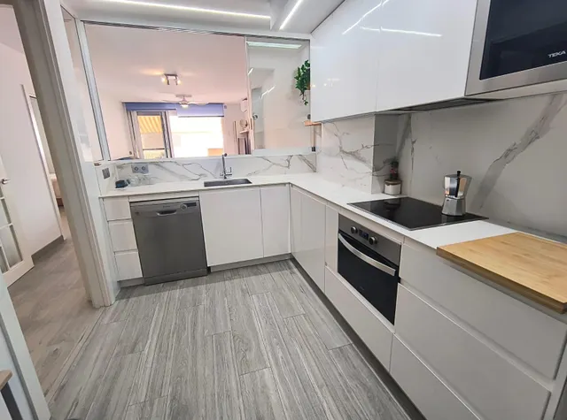 Se vende magnifico piso frente al mar — 13