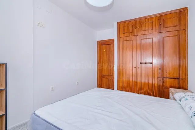 APARTAMENTO A 150 METROS DE LA PLAYA CON VISTAS AL MAR !!!!! - foto 4