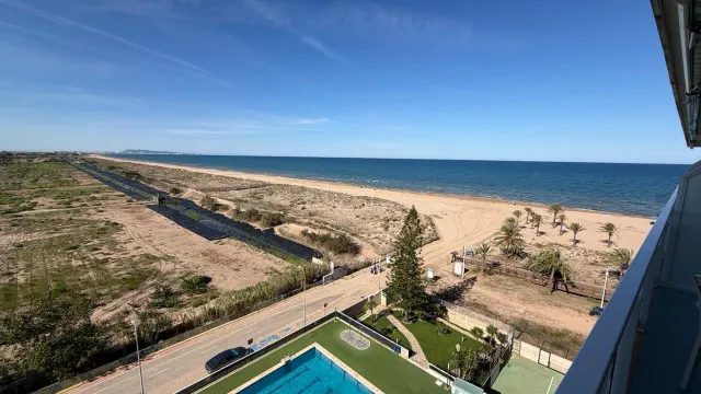 Atractivo Apartamento en Playa de Gandia — 4