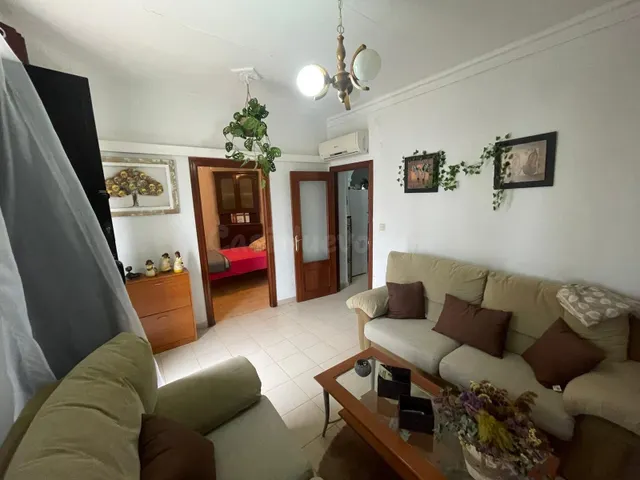 CASA EN ESQUINA EN CASAS DE DON ANTONIO - foto 4