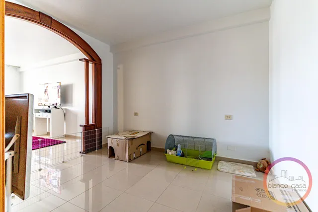 ✨ ¡AMPLIO PISO de 144 m2 con ASCENSOR y TERRAZA cubierta en CARBALLO por 139.990€! — 28