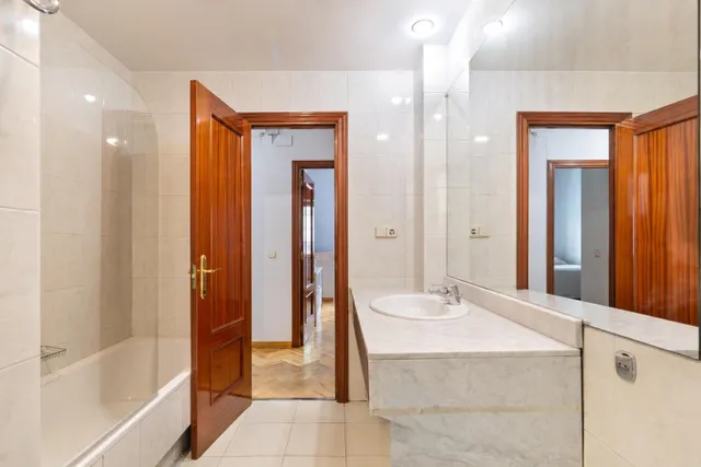 Piso 4 habitaciones 144m² en venta - Goya — 30