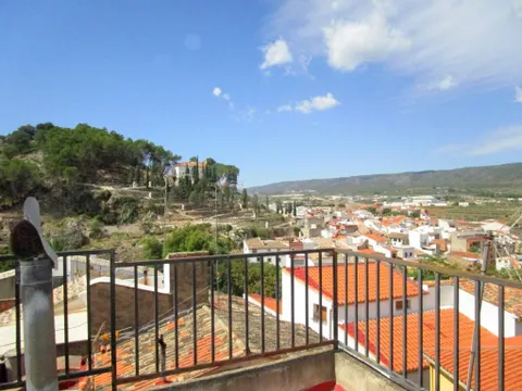 CASA DE PUEBLO EN MOIXENT