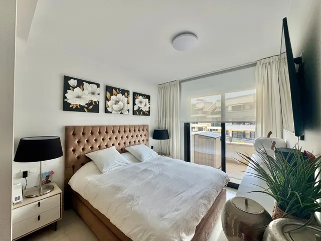 Moderno apartamento con impresionantes vistas al mar — 4