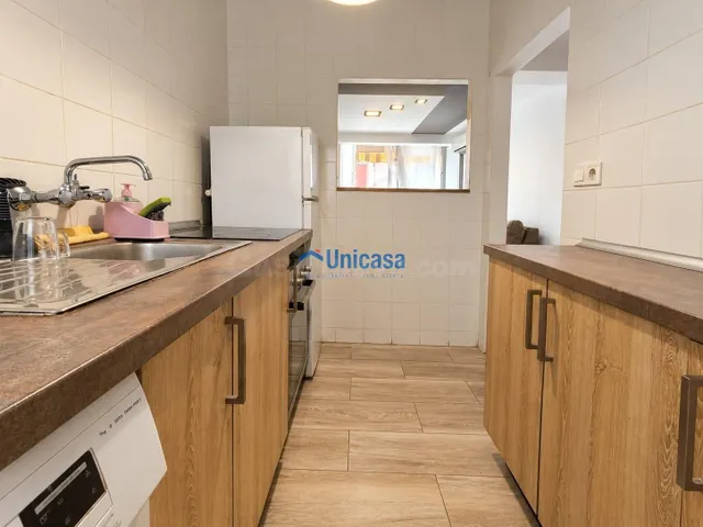 Piso reformado de 2 dormitorios junto a carlos haya | ideal para vivir o invertir — 4