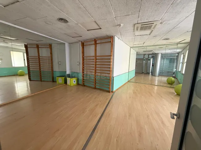 LOCAL EN RENTABILIDAD EN VENTA EN PLENO CENTRO DE SABADELL - foto 5