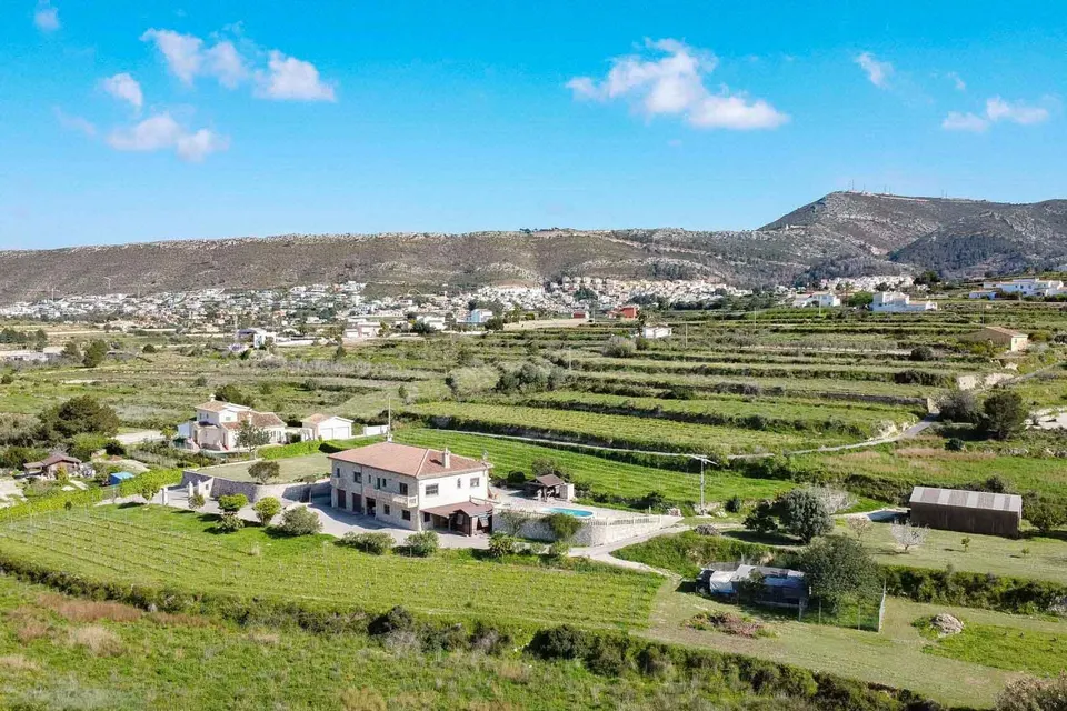 Villa 4 habitaciones 540m² en venta - La Lluca - La Tarraula