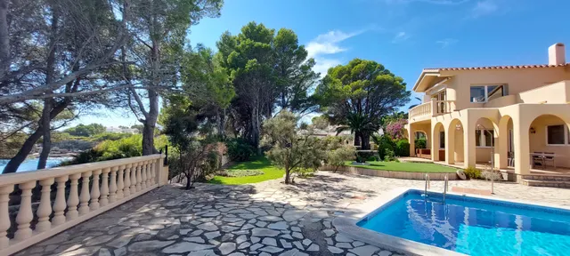 Chalet en venta en Les Tres Cales — 46