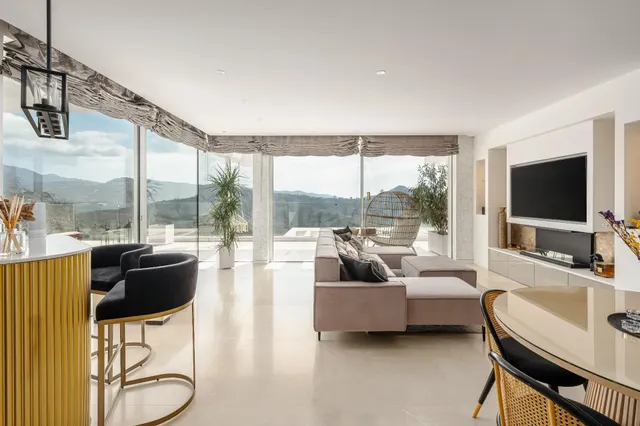 Ático dúplex de 3 dormitorios, 2 baños y solarium en Palo Al - foto 3
