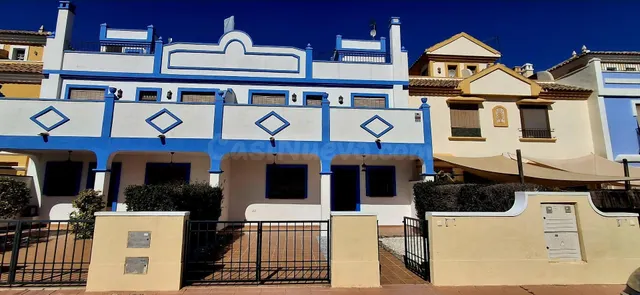 PRECIOSO DÚPLEX ADOSADO ESTILO MEDITERRÁNEO — 3