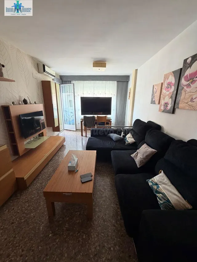 PISO EN VENTA ZONA LLANOS DEL ÁGUILA - foto 2