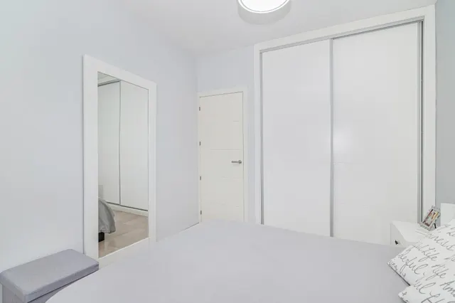 PISO EN EL CENTRO DE LA ZUBIA — 20