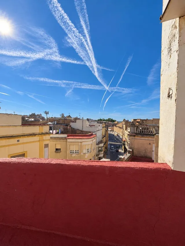 Edificio en venta en pleno centro de Tortosa: local acondicionado, división horizontal y terrado con vistas — 27