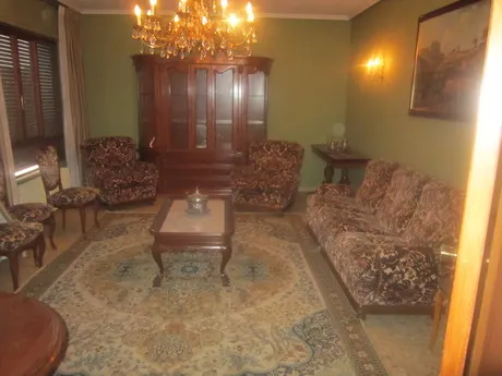 SE VENDE CASA EN VILLAMAÑAN, CON CALEFACCIÓN, GARAJE Y PATIO. — 11
