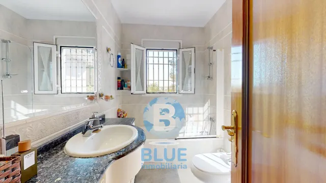 IMPRESIONANTE CASA EN CASILLA DEL AIRE — 47