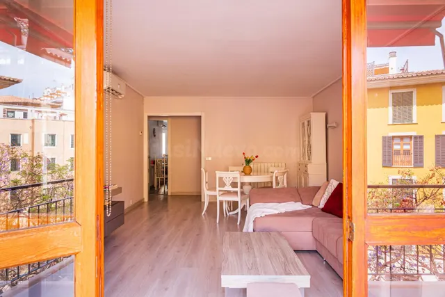 APARTAMENTO EN JAUME III EN ALQUILER TEMPORAL — 4