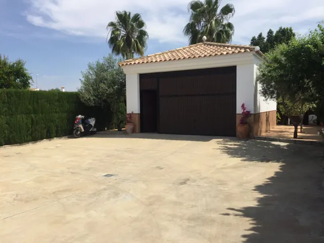 ESPECTACULAR CHALET EN EL ARRECIFE,  LA CARLOTA — 24
