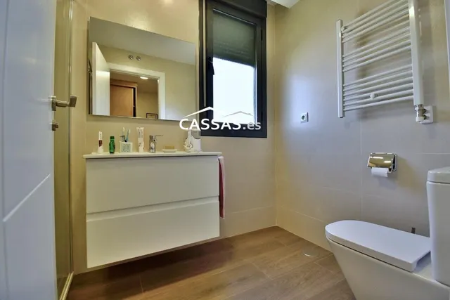 URBANIZACIÓN CORAZON DE ARDOZ - ÁTICO de 2 habitaciones con terraza 40m2. Garaje, trastero y piscina — 27