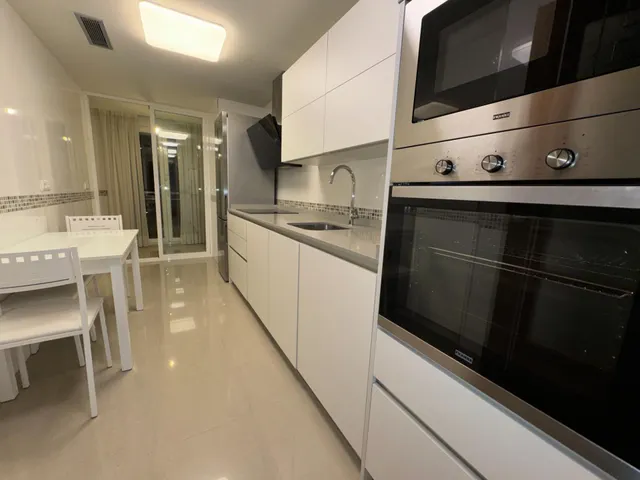 VENTA: Amplio y Moderno Piso en el Corazón de Ponferrada — 2